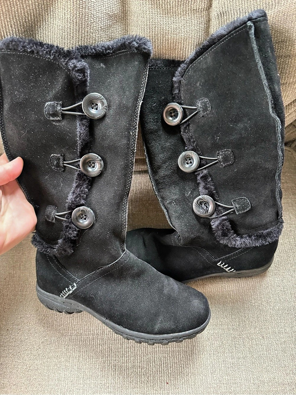 Khombu Women's Black Button Winter Boots